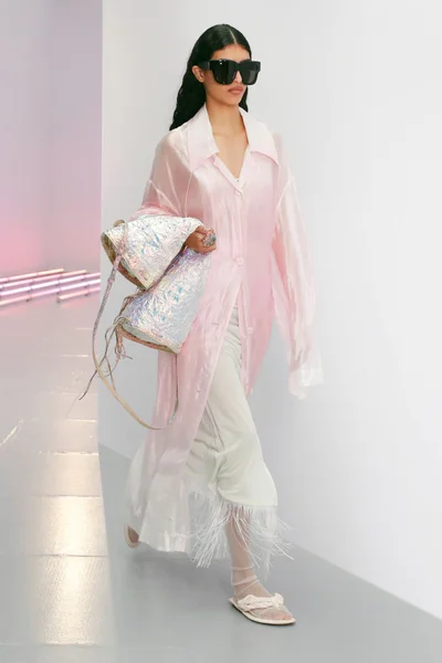 Look 34